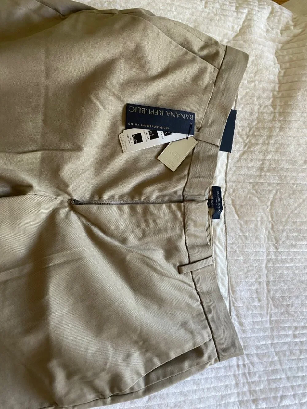 Mens Banana Republic Rapid Movement Chino 'Tapered' Size 36/34